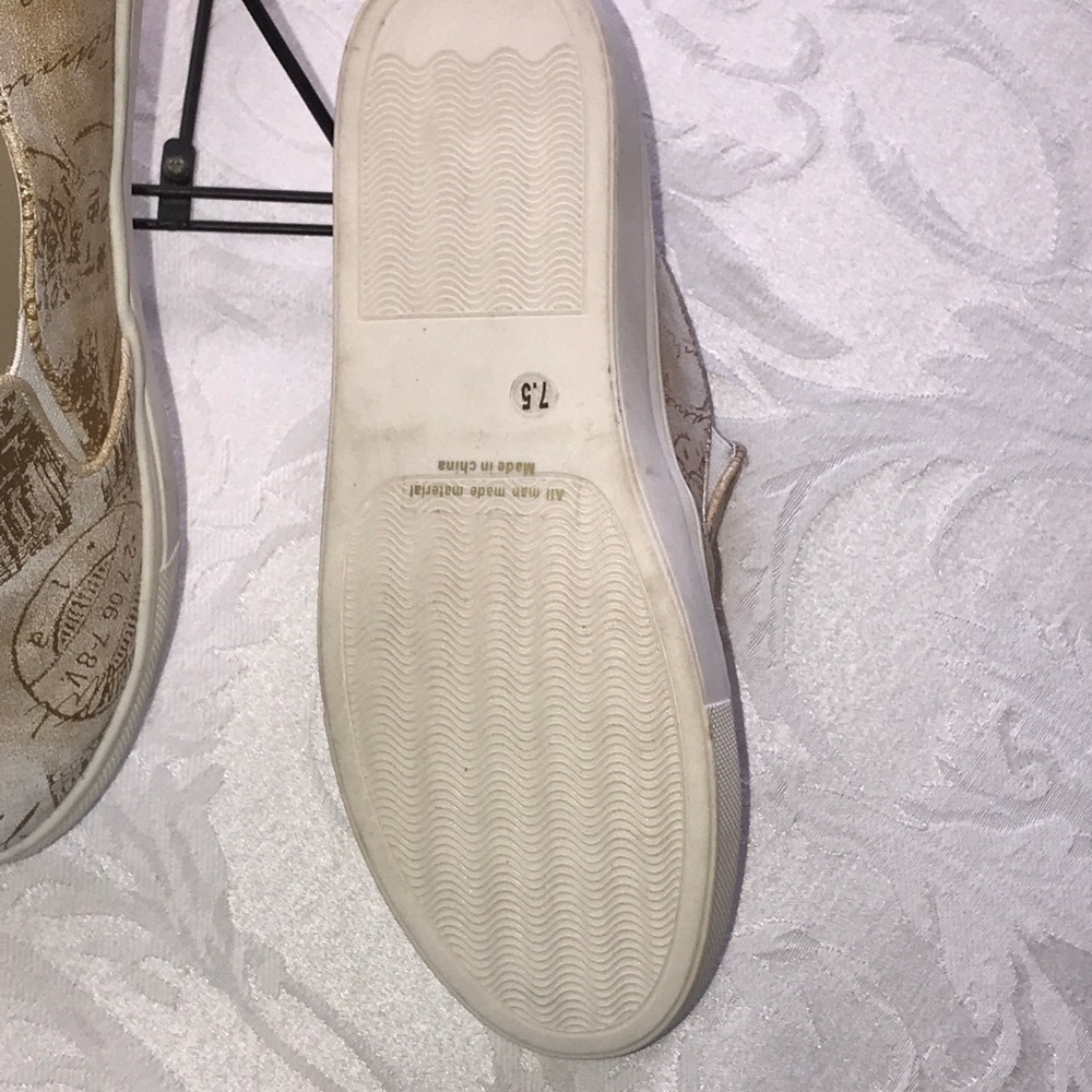 Henry Ferrera Collection shoes - Picture 3 of 3